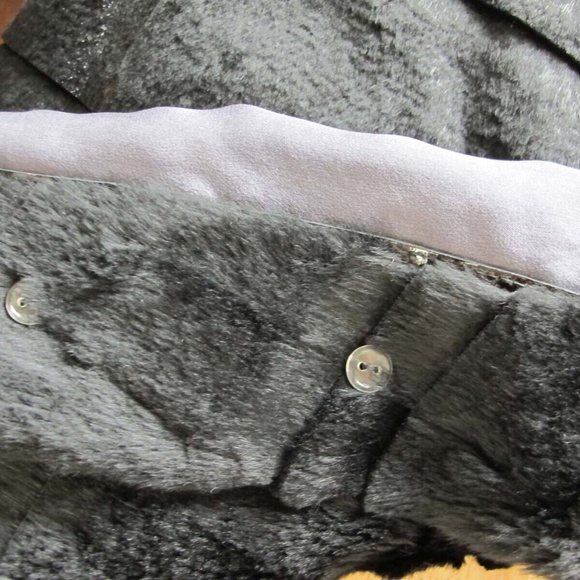 Fendi Black Rabbit Fur Short Jacket Top Size 42 Small Garment Bag Henry Hanger - Picture 10 of 10